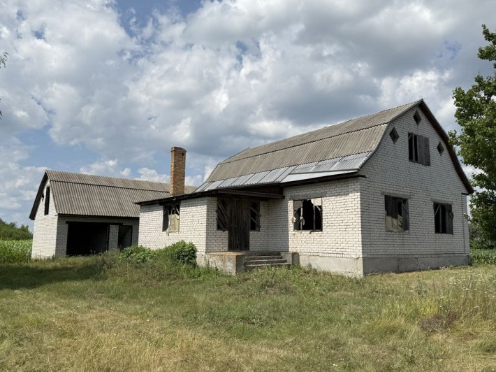 Продам недобудований будинок, недобудову в с. Білозірʼя - фото 1