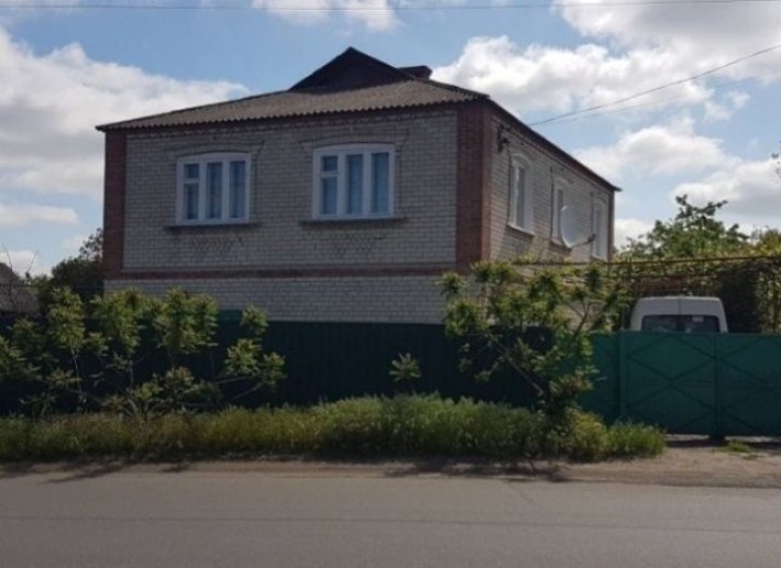 Продаю дом со всеми удобствами . - фото 1