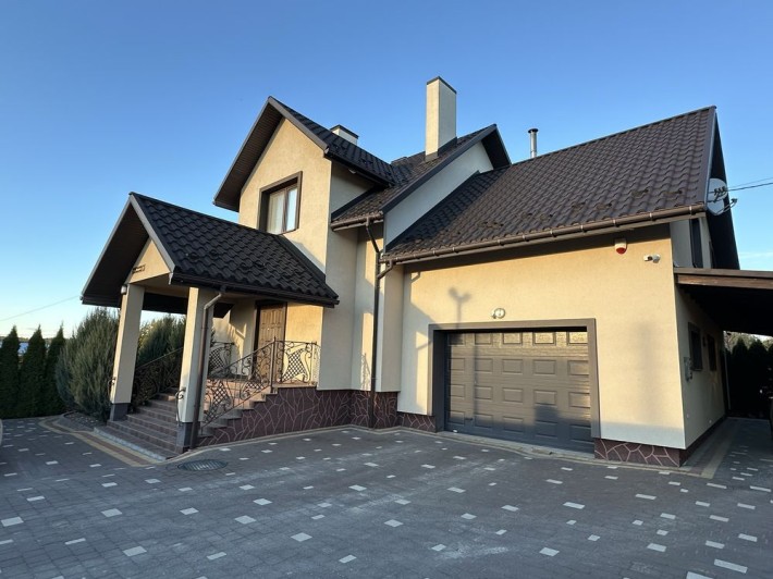 Продається сучасний будинок  з ремонтом в м.Трускавець - фото 1