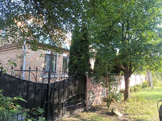 Продам СВІЙ великий цегляний будинок з газом Фастів Казнівка Фастів