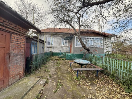 Продаж цегляного будинку Хмельницький
