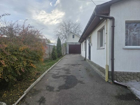 м.Фастів, Снігурівка. Продам будинок 98кв.м Фастів