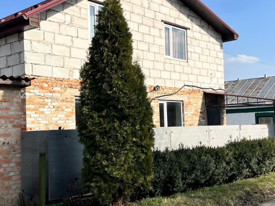 Продаж двох поверхового будинку Умань