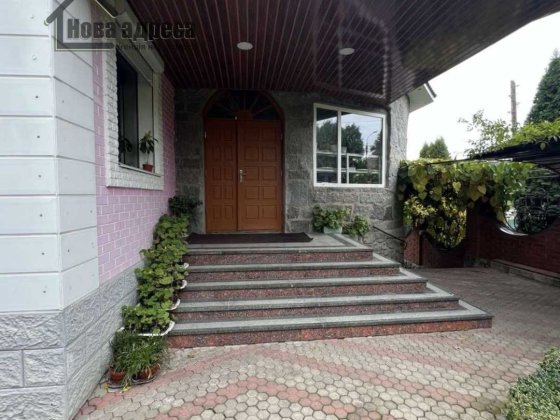 Продається затишний будинок Умань