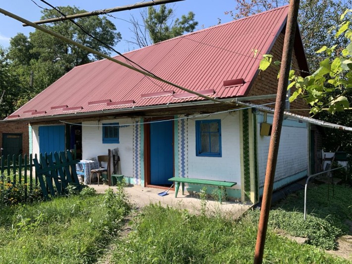 Продаж будинку в гарній локації з мальовничою природою - фото 1