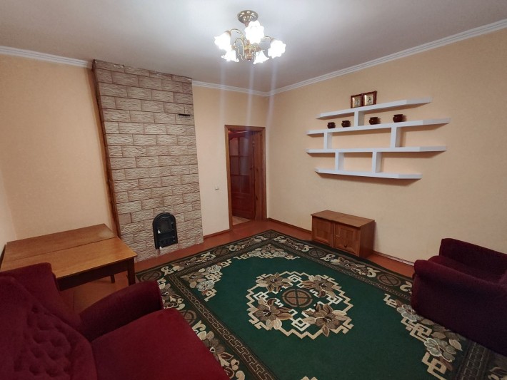 Оренда будинку (окрема половина) - фото 1