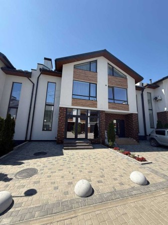 Продаж Таунхаусу (Дендропарк) Apple Park - фото 1