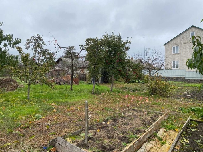 Продам будинок м. Бар, р-н пед.коледжу, ділянка 8,5 сот. - фото 1