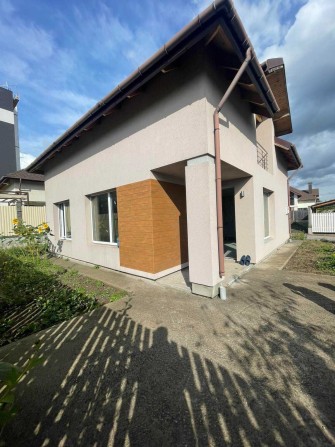 Окремостоячий будинок НА ОЗЕРНІЙ, біля озера. Без аналогів! ід 28810 - фото 1