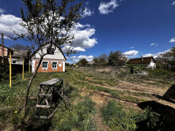 Продам будинок (ділянка)  в мальовничому місці від вдасника Зарванці