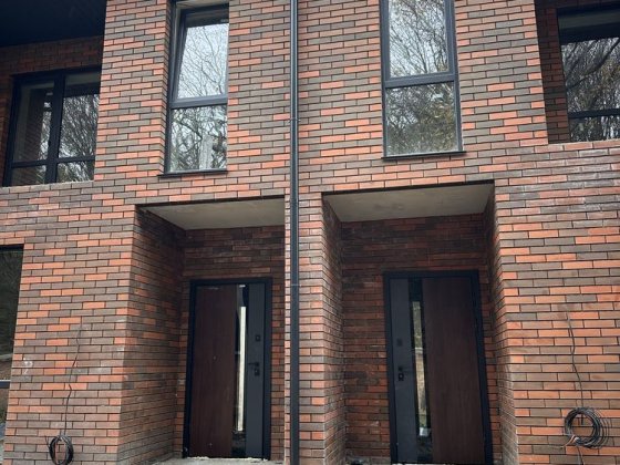 Продаж танхауса в Ближніх Зарванцях (р-н Курочки) Зарванцы