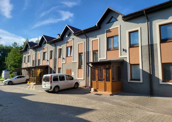 Терміново! Таунхаус біля ТРЦ "WoodMall" з мінімальним оформленням! - фото 1