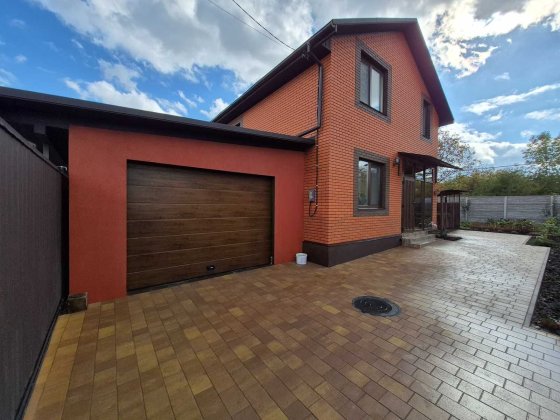 Двоповерховий будинок з ремонтом на Вінницьких Хуторах Вінницькі Хутори