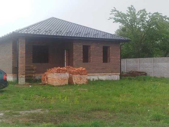 Продаж 1 поверхового будинку з ділянкою Лука-Мелешковская