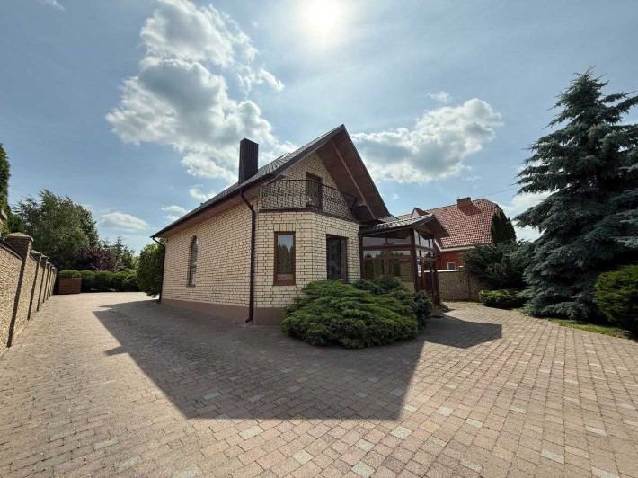 Продається двоповерховий будинок у с. Рованці - фото 1