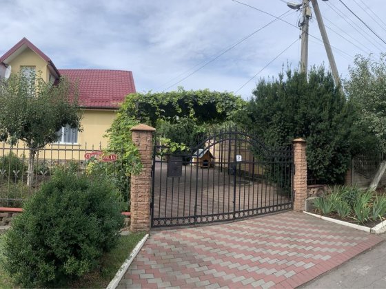 Приватний будинок Рованці