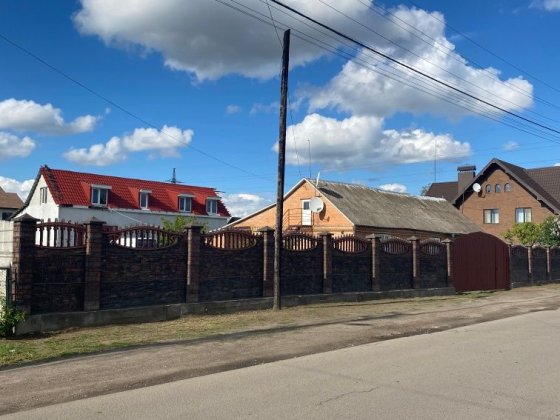 Продається частина будинку Липины