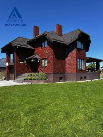 Сучасний будинок у ближньому передмісті Луцька- с.Боратин! - фото 1