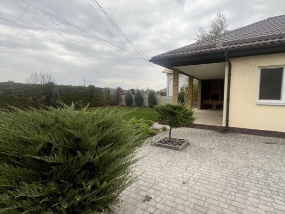 Продам замечательный дом. Подгородное