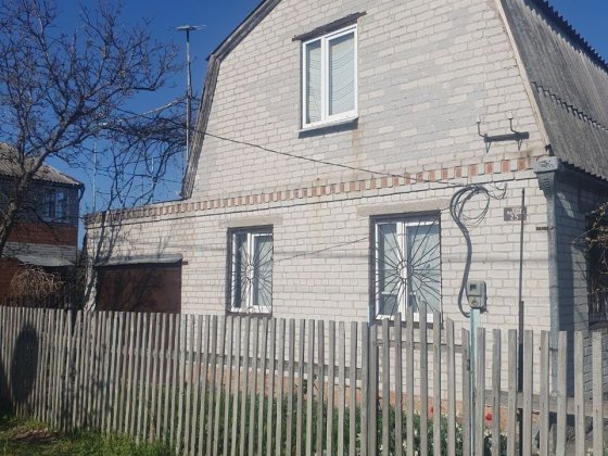 Продам дачу в Новосёловке Новомосковский р-н с.т "ОЗОН"