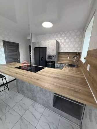 Сучасний Будинок в Подгородное з Новим ремонтом, 3 спальні - фото 1