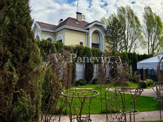 Продам дом с ремонтом в котеджном поселке Антей  Слобожанськое