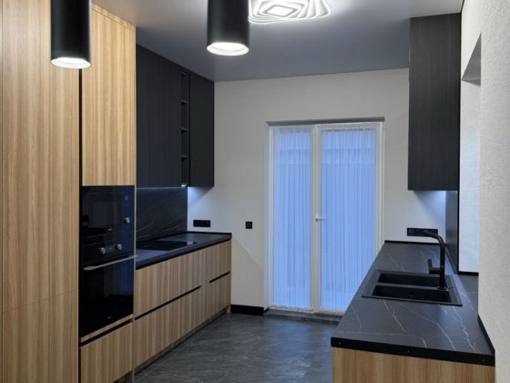 Продаж нового будинку .БЕЗ КОМІСІЇ, в комплексі Антей 2, Золоті ключі