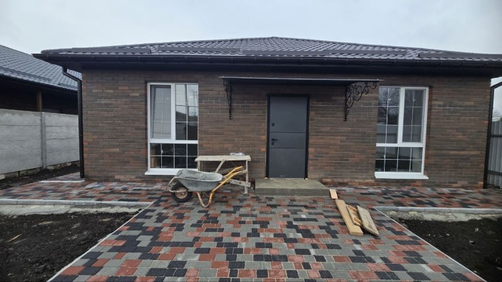 Продам новий будинок в Підгородному - фото 1