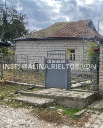 Продаж житлового будинку - фото 1