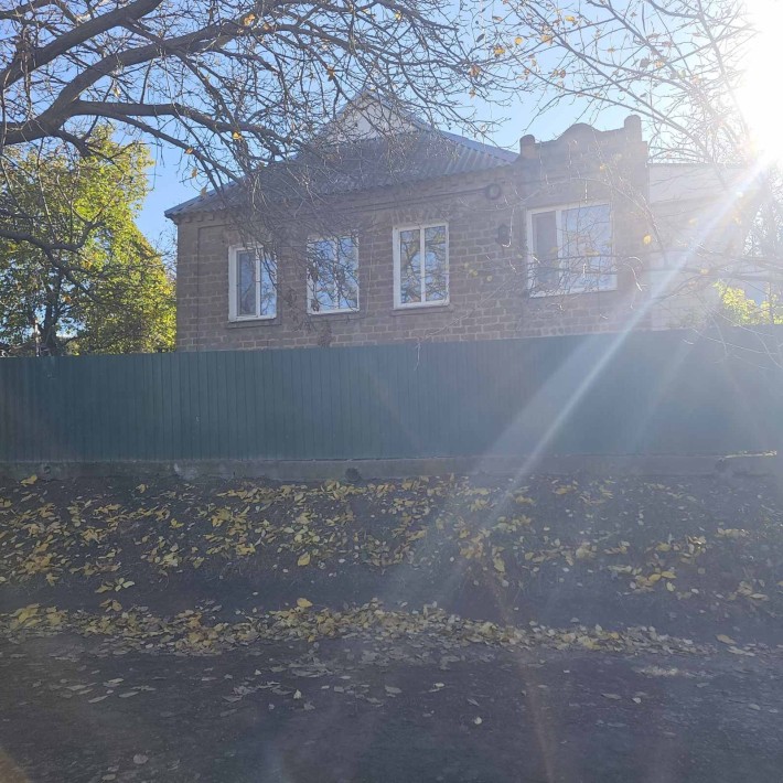 Добротний будинок - фото 1