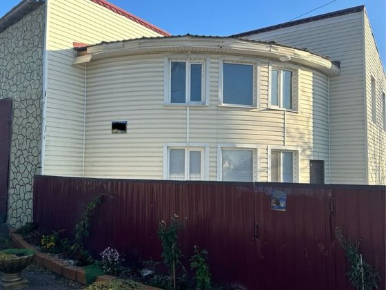 Продам Шикарный 2х эт Дом в Центре Елизаветовке