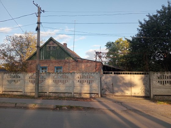 Продам гарний будинок Апостолове