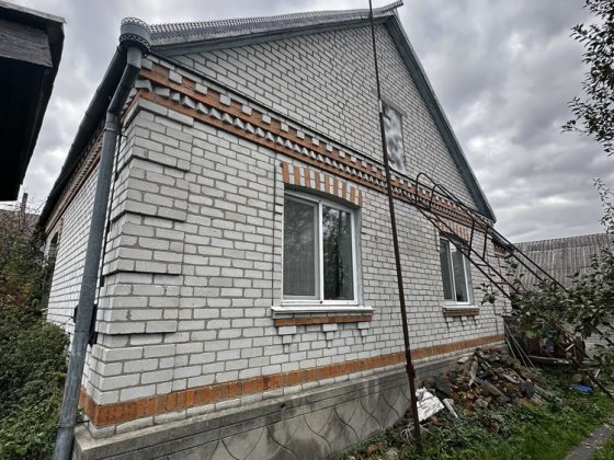 Частина будинку з ділянкою 4 сотки — Тетерівка Тетерівка