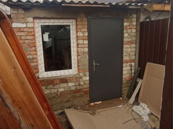 Частина будинку Станишівка біля лікарні Станишовка