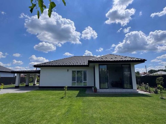 № 13670 - Сучасний будинок, с.Станишівка, район Дитячої лікарні!