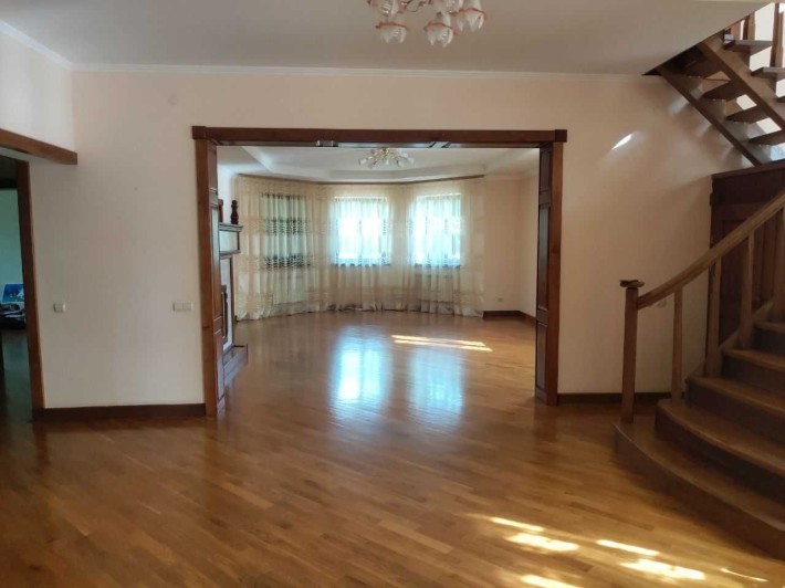 Продається сучасний двоповерховий будинок в селі Станишівка - фото 1