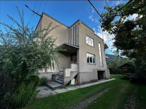 Продається будинок у м. Тячів Тячів