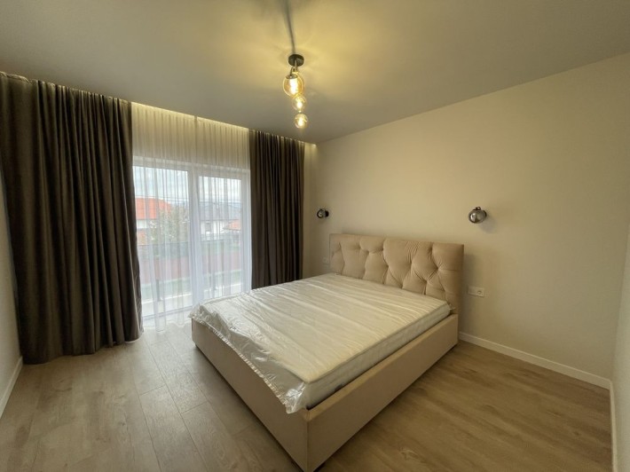 Продаж котеджу з гаражем, газове опалення - фото 1