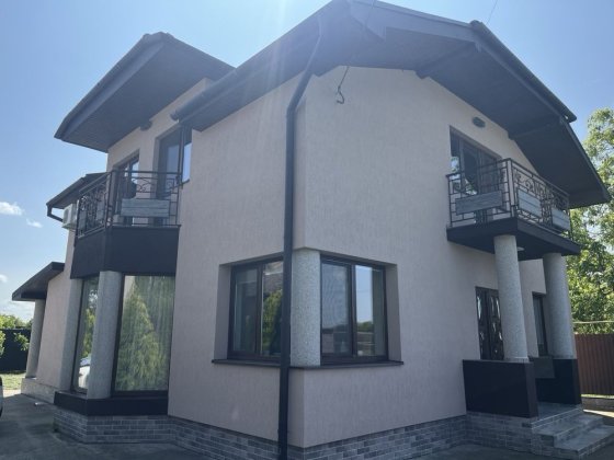 Продаж будинку в селі Сторожниця передмістя Ужгорода Сторожница