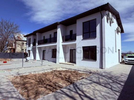 Продаж таунхаусу 130 м.кв / 6 соток / Кінчеш Кинчеш