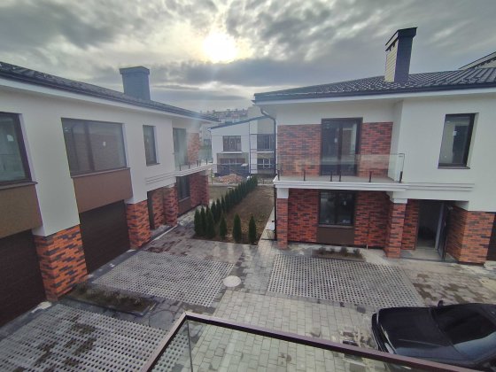 Продається таунхаус 138 м2. Вовчинець. Терміново. Комунікації. Річка Вовчинець