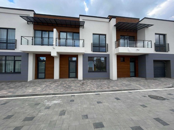 Продаж ТаунХауса в Котеджному містечку - фото 1