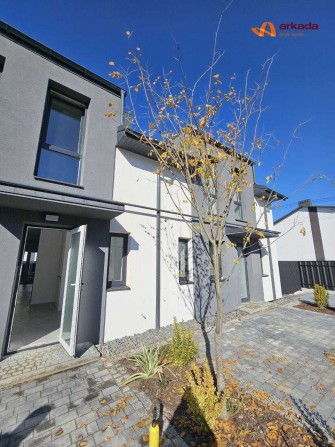 Готовий до проживання таунхаус - фото 1