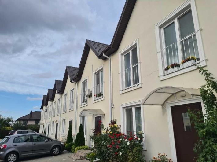 Вітаю. Продаж будинок_таунхаус в Святопетрівському. - фото 1