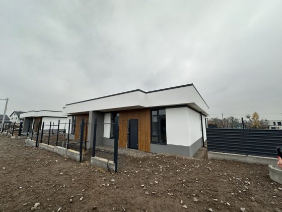 БЕЗ КОМІСІЇ продаж дуплекса Святопетрівське