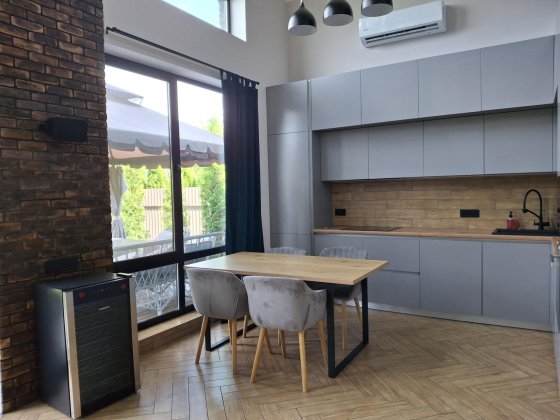 S=160 м.кв. Гарний будинок з ремонтом. Святопетрівське. Святопетровское