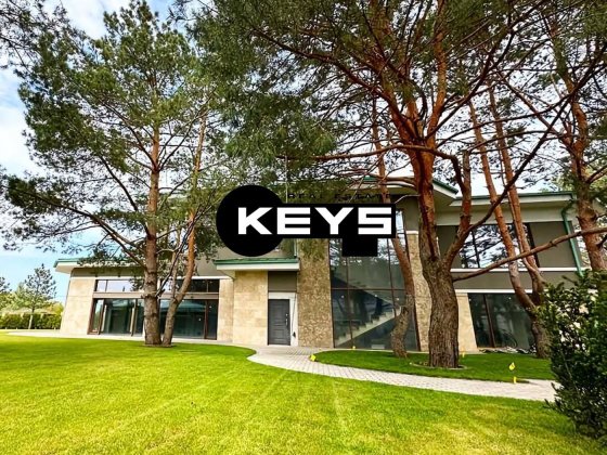 Продається вілла/будинок з СПА, басейном Козин,Kozyn Seven Club Козин