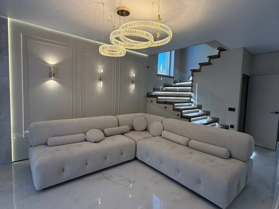 Продається дуплекс з ремонтом, меблями та технікою в Гатному Гатное