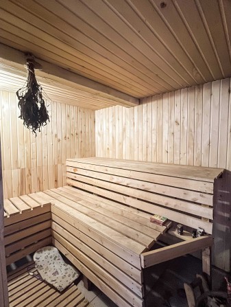 Сертифікат! Святопетрівське! Будинок як три окремі квартири! 478 кв.м. - фото 1