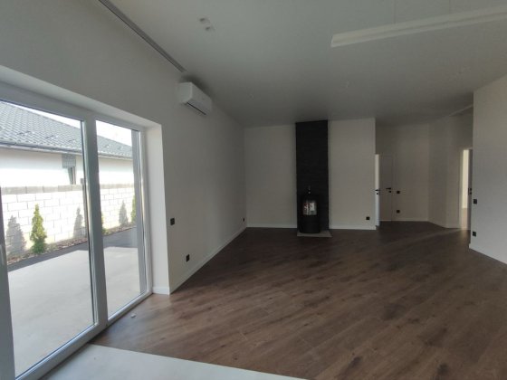 Продається будинок з ремонтом неподалік Києва. Селище Ворзель Ворзель